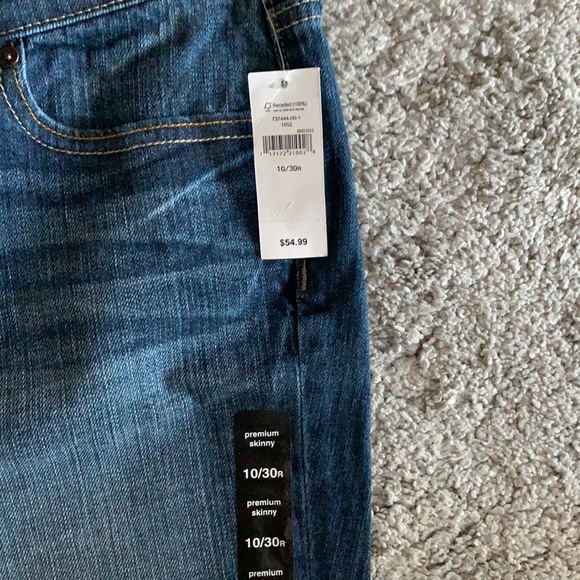 Gap Jeans - Picture 3 of 3